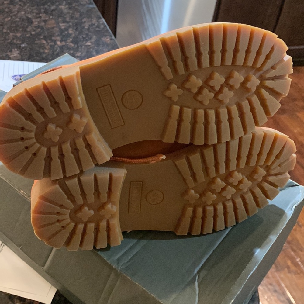 Timberland - Picture 4 of 5